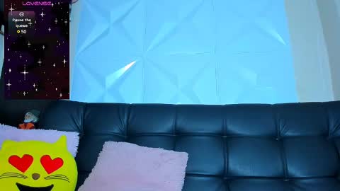 Snapshot of hannalopez02 chatting on February 2025 12:48:02 PM Hanna Independent Model online show from February 2025 12:48:02 PM