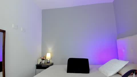 Snapshot of hannamartinnez chatting on January 2025 04:52:01 PM hannamartinnez online show from January 2025 04:52:01 PM