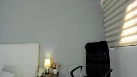 Snapshot of hannamartinnez chatting on February 2025 08:24:01 PM hannamartinnez online show from February 2025 08:24:01 PM