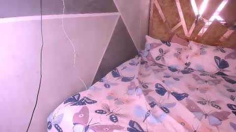 Snapshot of hannamour chatting on October 2025 09:03:02 PM alejandra online show from October 2025 09:03:02 PM