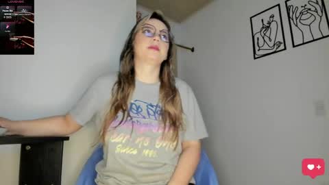   hannasofia x        Schedule 700 -1400GTM-5 online show from April 2026 05:00:02 PM