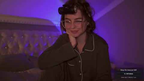 Snapshot of hannasthesia chatting on November 2025 06:17:01 PM Hanna online show from November 2025 06:17:01 PM