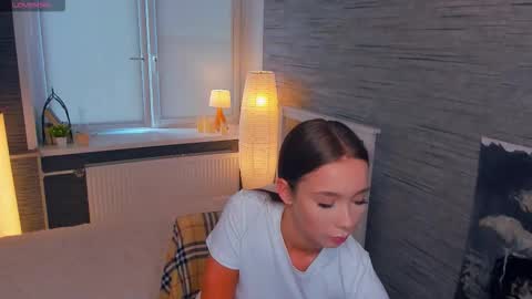 Snapshot of hannavaile chatting on September 2025 07:32:02 AM Hanna online show from September 2025 07:32:02 AM