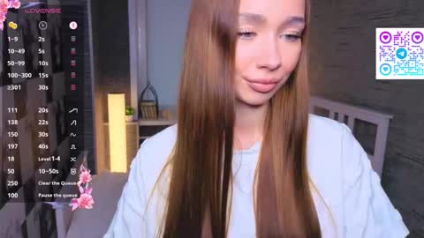 Snapshot of hannavaile chatting on November 2025 06:46:02 AM Hanna online show from November 2025 06:46:02 AM