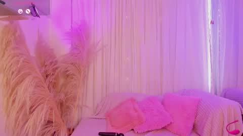 Hannie ws online show from September 2025 08:22:01 PM