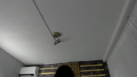 Snapshot of hanny_bliss chatting on June 2026 11:23:02 AM Hanny online show from June 2026 11:23:02 AM