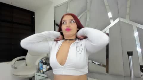 Snapshot of hanny_watson chatting on February 2025 04:35:01 PM hanny_watson online show from February 2025 04:35:01 PM