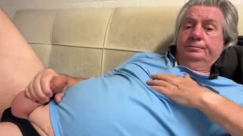 Snapshot of hans66760 chatting on December 2024 10:37:02 PM hans66760 online show from December 2024 10:37:02 PM