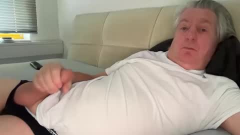 Snapshot of hans66760 chatting on December 2024 09:17:02 AM hans66760 online show from December 2024 09:17:02 AM