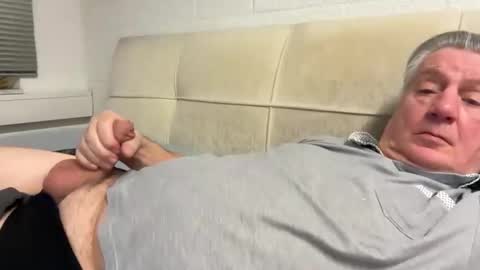 Snapshot of hans66760 chatting on February 2025 08:10:01 PM hans66760 online show from February 2025 08:10:01 PM