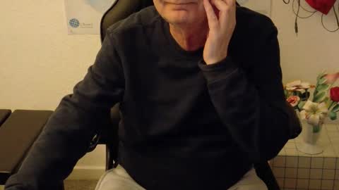 charly online show from March 2026 07:00:02 PM