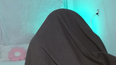 Snapshot of hantonella chatting on March 2026 01:49:02 PM Anto online show from March 2026 01:49:02 PM