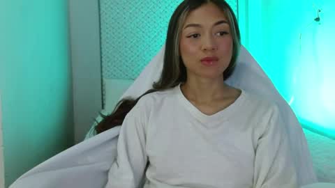 Snapshot of hantonella chatting on April 2026 01:51:02 PM Anto online show from April 2026 01:51:02 PM