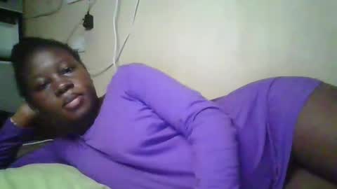 happy_dimple online show from November 2025 12:26:01 PM