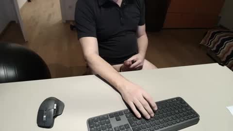 Cum for you online show from January 2026 04:00:01 PM