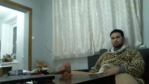 Snapshot of happycock_9inch chatting on February 2026 04:05:02 PM Rommy2K online show from February 2026 04:05:02 PM