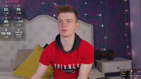 Snapshot of happydeimos chatting on April 2026 10:13:02 PM happydeimos online show from April 2026 10:13:02 PM