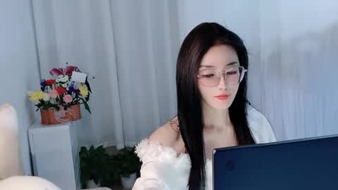 Daisy online show from March 2026 04:01:01 PM