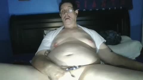 Snapshot of happyhappy4 chatting on January 2025 06:12:01 AM happyhappy4 online show from January 2025 06:12:01 AM