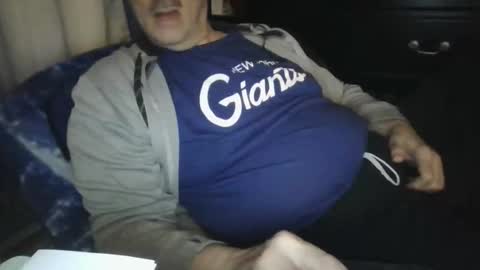 happyhappy4 online show from April 2026 04:32:02 AM