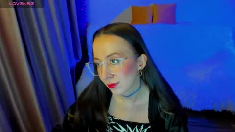 Snapshot of happystephanie chatting on February 2026 07:53:01 PM Stephanie online show from February 2026 07:53:01 PM