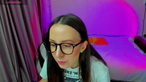 Snapshot of happystephanie chatting on February 2026 07:54:01 PM Stephanie online show from February 2026 07:54:01 PM
