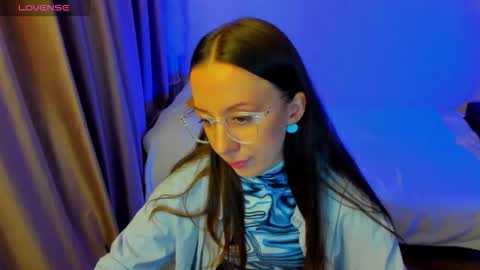 Snapshot of happystephanie chatting on March 2026 07:07:02 PM Stephanie online show from March 2026 07:07:02 PM