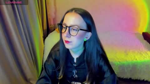Snapshot of happystephanie chatting on March 2026 06:40:02 PM Stephanie online show from March 2026 06:40:02 PM