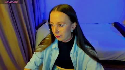 Snapshot of happystephanie chatting on April 2026 06:30:02 PM Stephanie online show from April 2026 06:30:02 PM