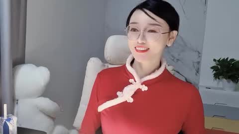 Snapshot of happysweetie168 chatting on February 2025 03:44:02 AM Daisy online show from February 2025 03:44:02 AM