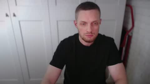 happyvelvetpaw online show from June 2026 10:09:01 AM