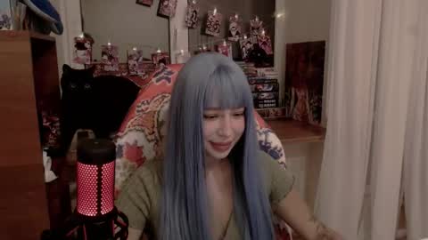 happyvibes_ online show from October 2025 03:32:01 PM
