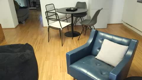 Snapshot of hard_out_here chatting on April 2026 05:12:02 PM Chris online show from April 2026 05:12:02 PM