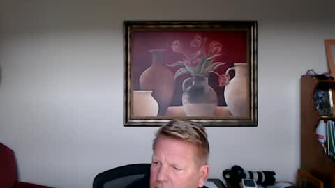 Snapshot of hardblondcouplehawaii chatting on November 2025 12:42:01 AM Steele and Cassie online show from November 2025 12:42:01 AM