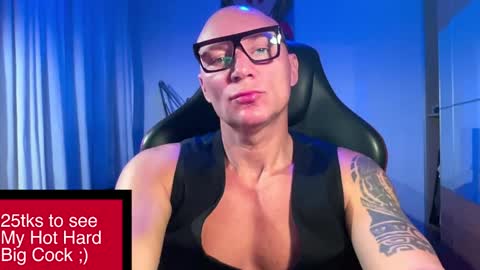 MATTSTEEL - ITALIAN STALLION online show from December 2025 11:37:01 AM