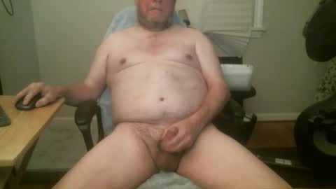 Mik online show from April 2026 06:19:01 AM