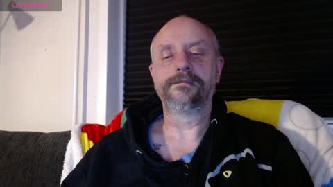 Snapshot of hardmrlazy chatting on December 2024 06:46:01 PM MrLazy online show from December 2024 06:46:01 PM