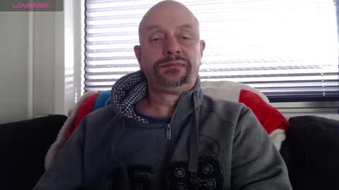 Snapshot of hardmrlazy chatting on January 2025 12:49:01 PM MrLazy online show from January 2025 12:49:01 PM