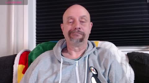 Snapshot of hardmrlazy chatting on January 2025 09:35:02 PM MrLazy online show from January 2025 09:35:02 PM