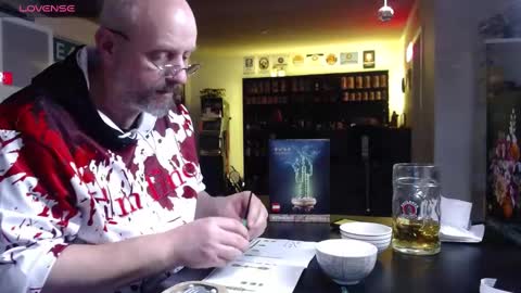 Snapshot of hardmrlazy chatting on January 2025 05:56:01 PM MrLazy online show from January 2025 05:56:01 PM