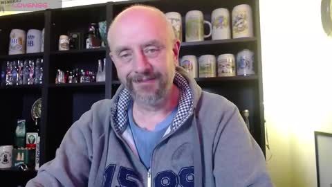 Snapshot of hardmrlazy chatting on January 2025 06:54:01 PM MrLazy online show from January 2025 06:54:01 PM