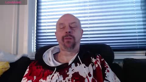 Snapshot of hardmrlazy chatting on February 2025 11:40:02 AM MrLazy online show from February 2025 11:40:02 AM