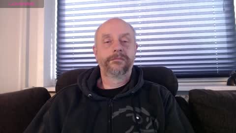 Snapshot of hardmrlazy chatting on February 2025 10:39:02 AM MrLazy online show from February 2025 10:39:02 AM