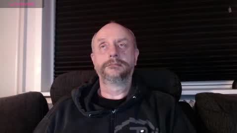 Snapshot of hardmrlazy chatting on February 2025 01:13:02 AM MrLazy online show from February 2025 01:13:02 AM