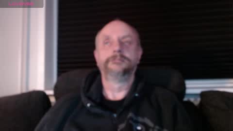 Snapshot of hardmrlazy chatting on February 2025 09:37:02 PM MrLazy online show from February 2025 09:37:02 PM