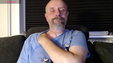 Snapshot of hardmrlazy chatting on September 2025 12:02:02 AM MrLazy online show from September 2025 12:02:02 AM