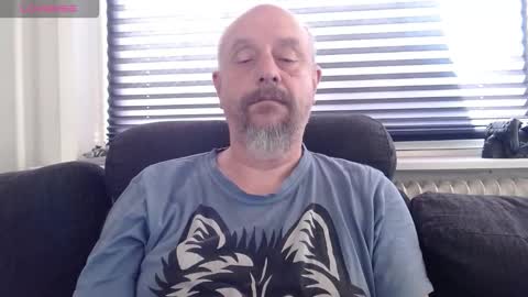 Snapshot of hardmrlazy chatting on September 2025 10:19:01 AM MrLazy online show from September 2025 10:19:01 AM