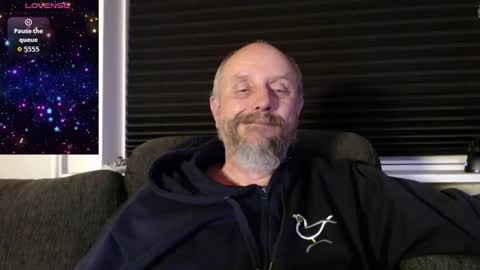 Snapshot of hardmrlazy chatting on October 2025 06:52:01 PM MrLazy online show from October 2025 06:52:01 PM