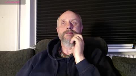 Snapshot of hardmrlazy chatting on October 2025 07:02:01 PM MrLazy online show from October 2025 07:02:01 PM