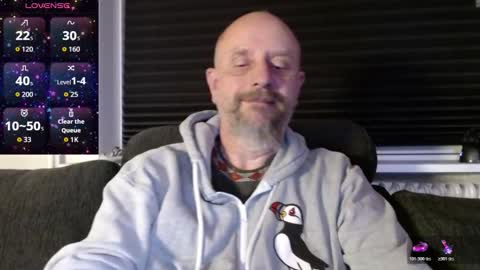 Snapshot of hardmrlazy chatting on October 2025 05:57:02 PM MrLazy online show from October 2025 05:57:02 PM